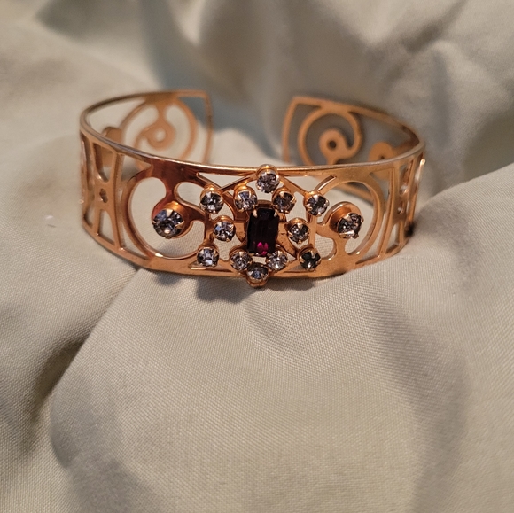 Vintage cuff bracelet - Picture 2 of 3